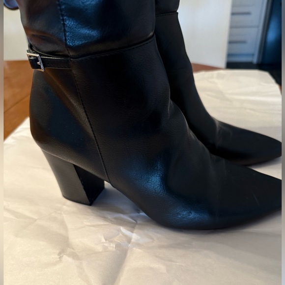 Black Knee High Women's Boots - Picture 1 of 5